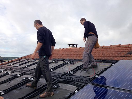 pose de panneaux solaires 52